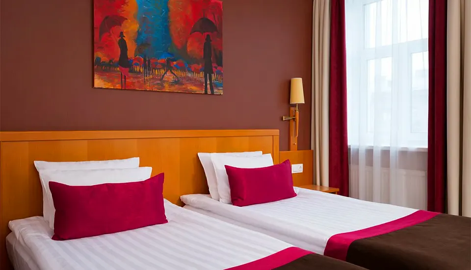 هتل سیتی تل اوکتیابرسکایا سن پترزبورگ